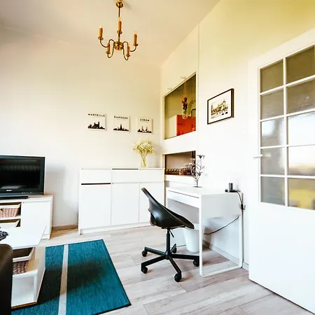 6Th Floor Modern Apartment With French Balcony And City Views Warsaw Exterior photo