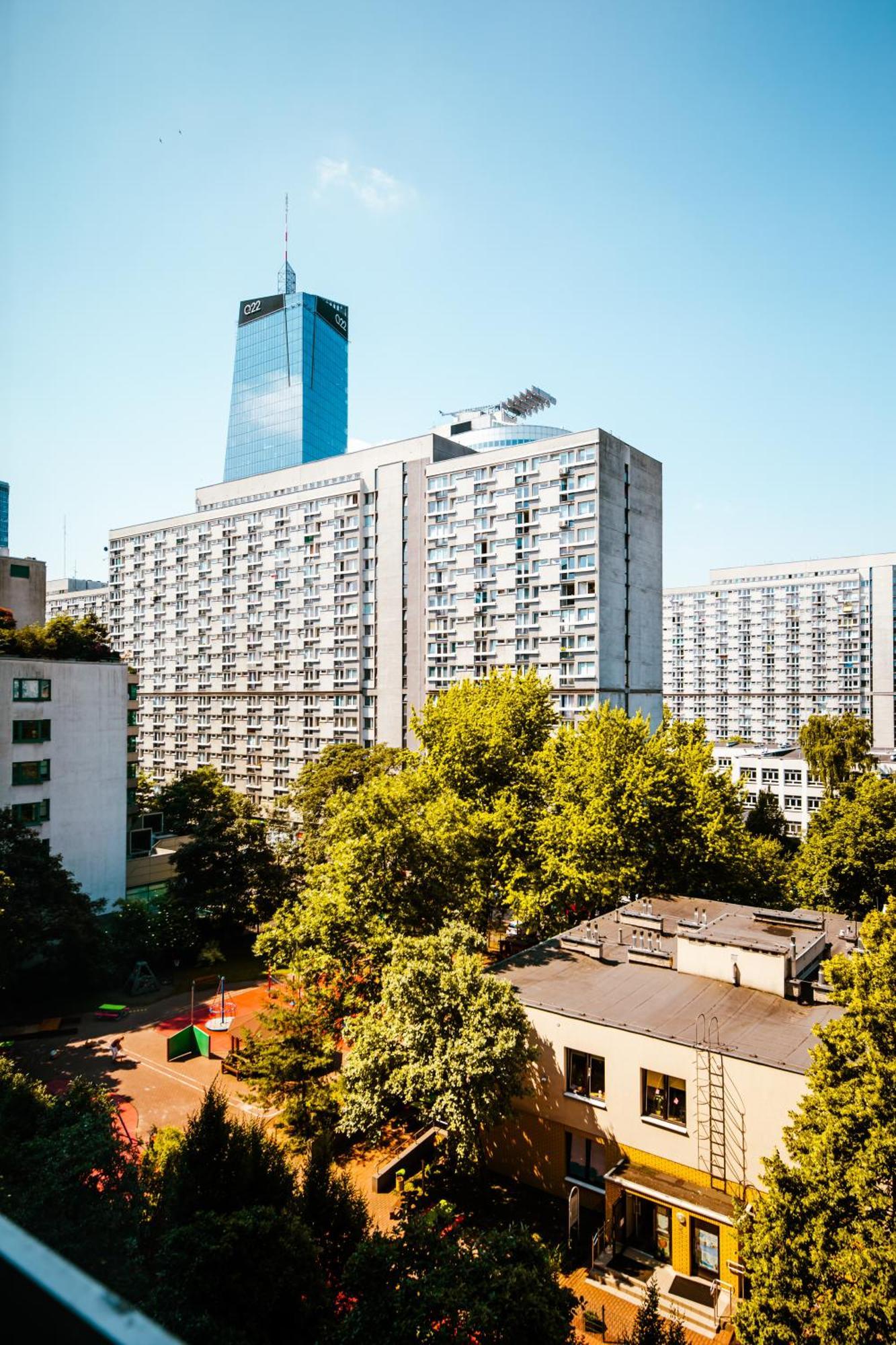Apartment 6th Floor Modern With French Balcony And Views *